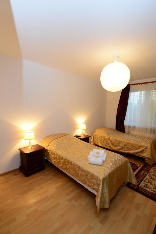 Nowy Dwór Mazowiecki B&B Airport Modlin الغرفة الصورة